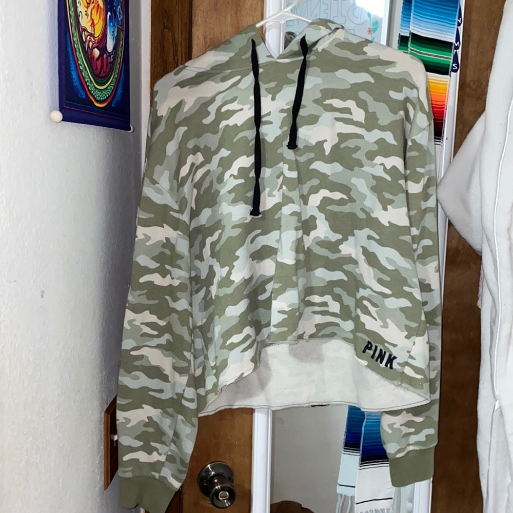 Large PINK camouflage crop top sweater
